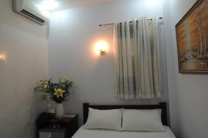 Room 17 of 45