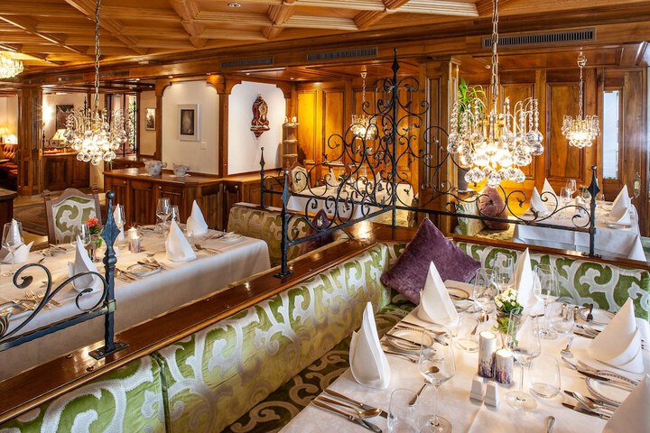 Dining Photos