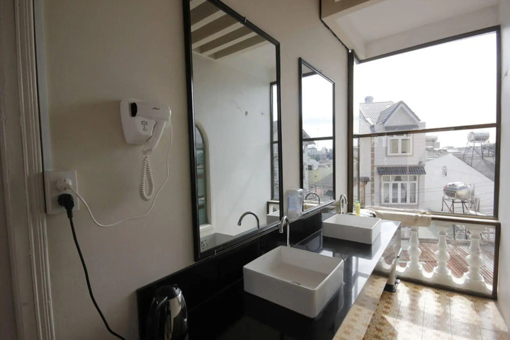 Hotel Amenity