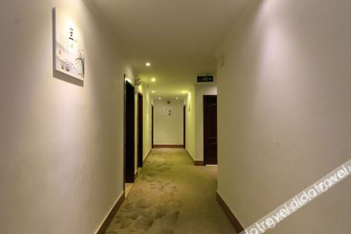 Hotel Interior 32 of 65