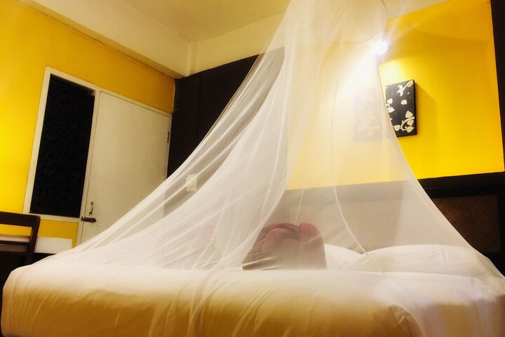 Room 30 of 81