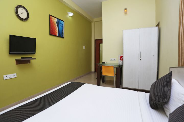 Room 3 of 6