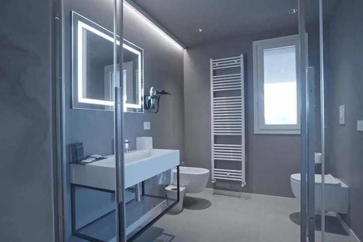 Bath Interior