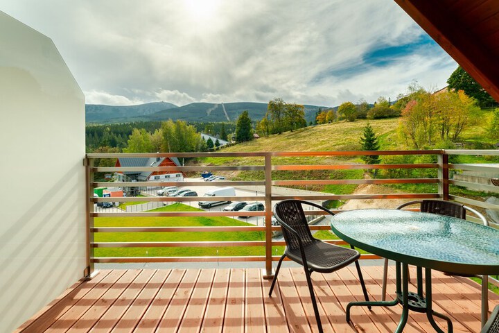 Terrace/Patio 299 of 375