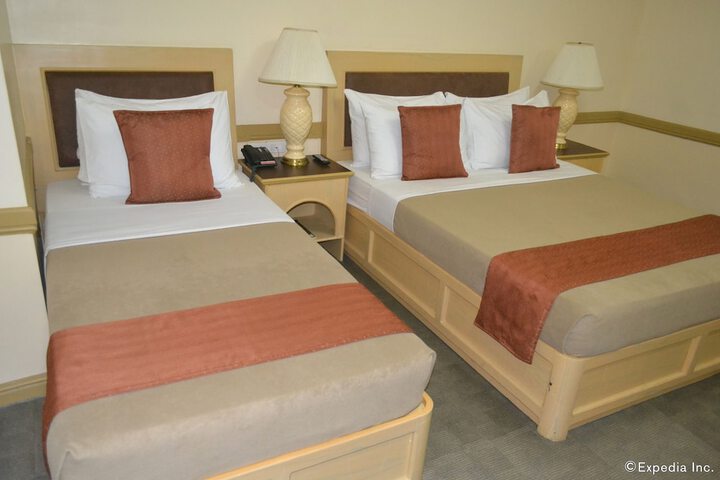 Room 14 of 82