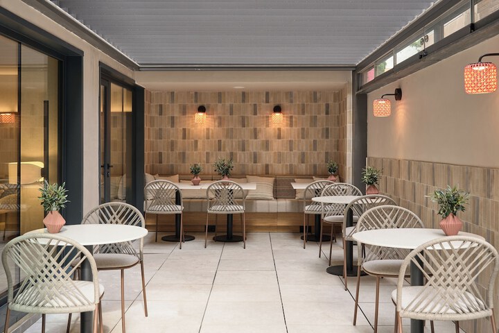 Terrace/Patio 27 of 50
