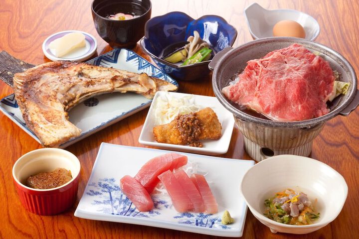 Dining Photos