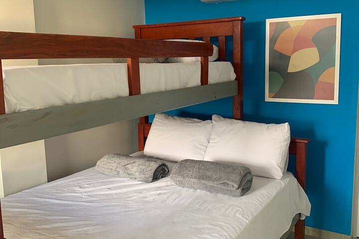 Room 2 of 8