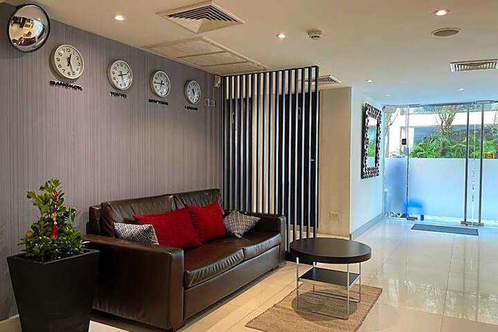Photo 8