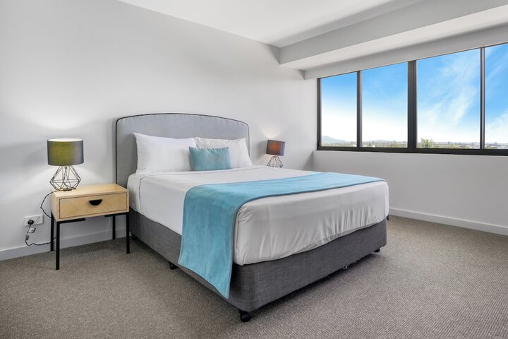 Room 6 of 36