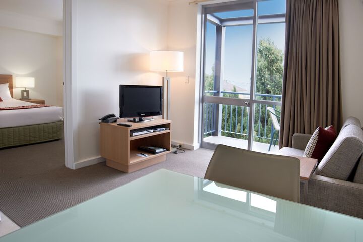 Room 19 of 36