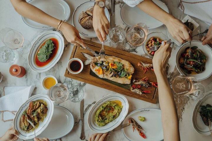 Dining 103 of 130