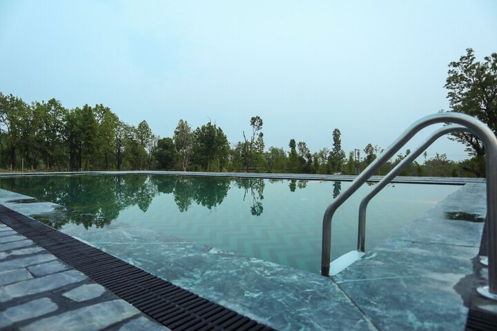 Pool 50 of 129