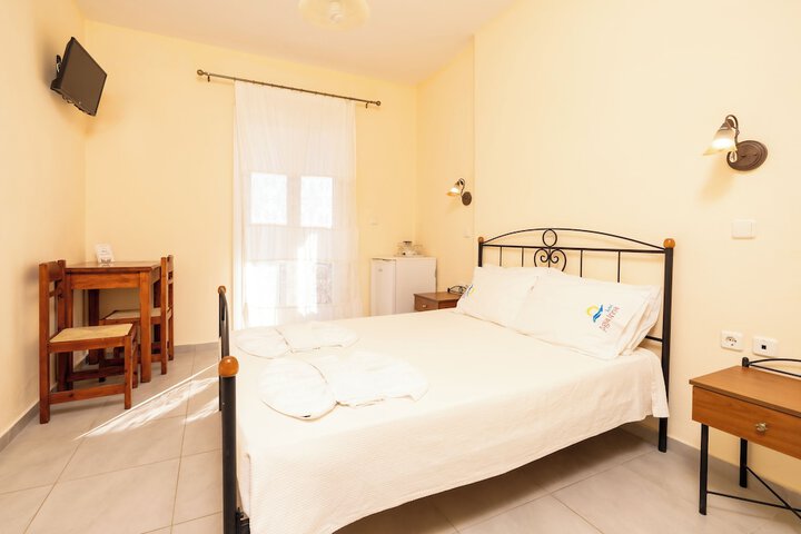 Room 46 of 115