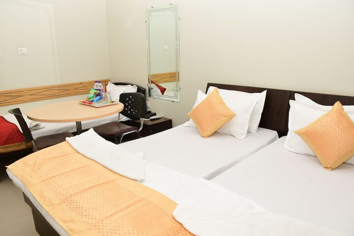 Room 29 of 73