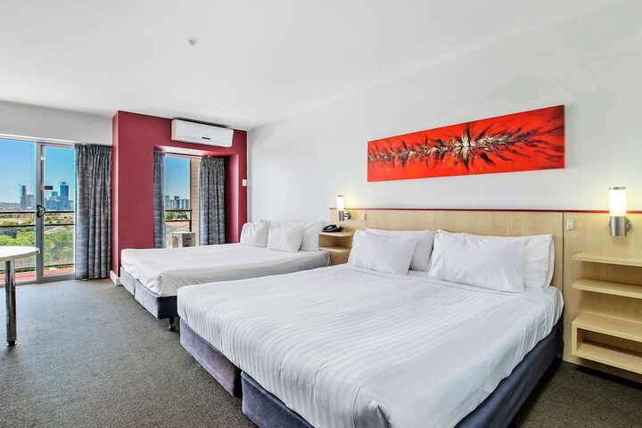 Room 22 of 73