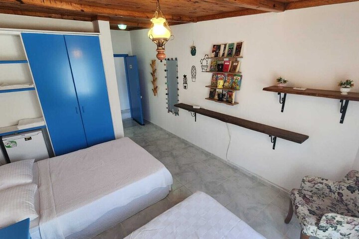 Room 6 of 46