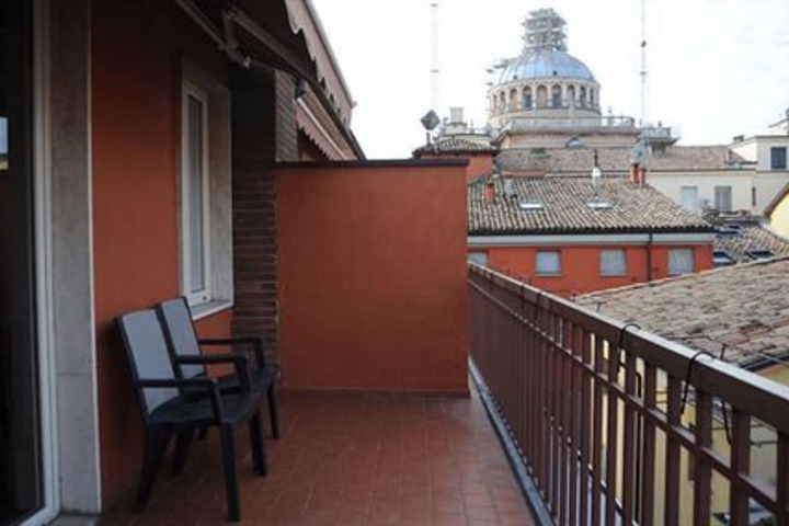Terrace/Patio 41 of 43