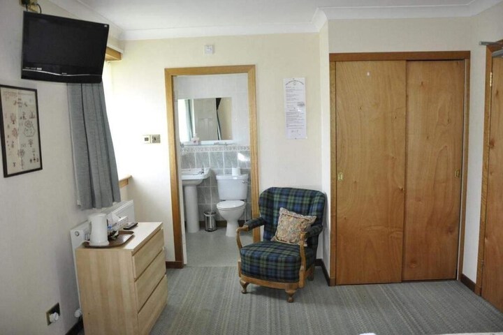 Room 9 of 58
