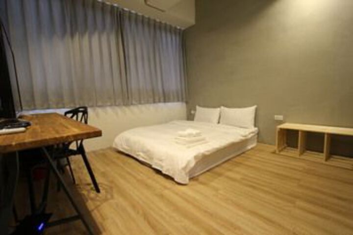 Room 41 of 64
