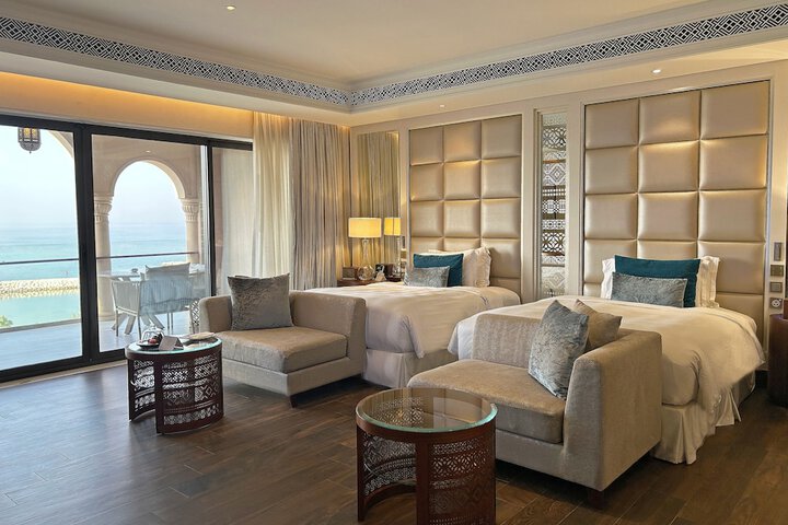 Room 16 of 150