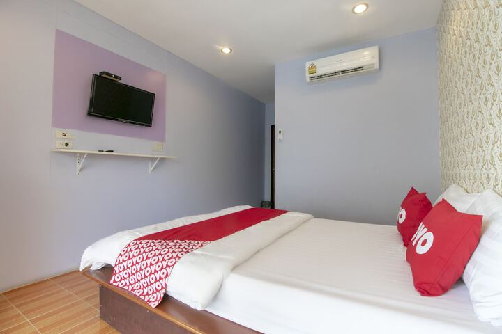 Room 14 of 48