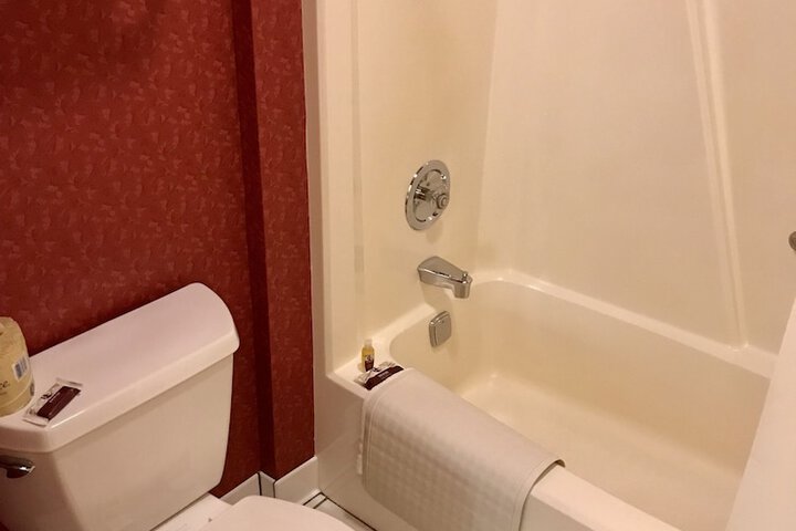 Room 22 of 31