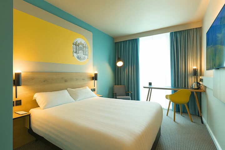 Room 10 of 39