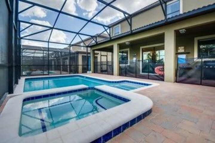 Pool 20 of 25