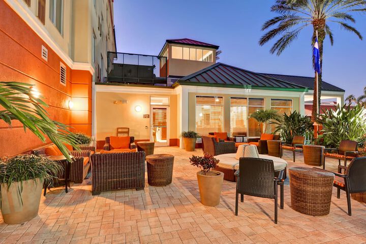 Terrace/Patio 41 of 43