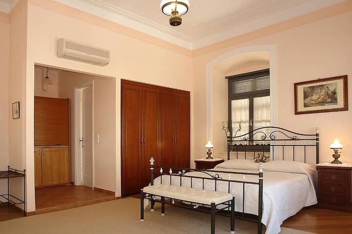 Room 31 of 60