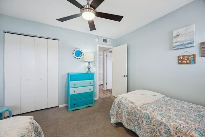 Room 8 of 45
