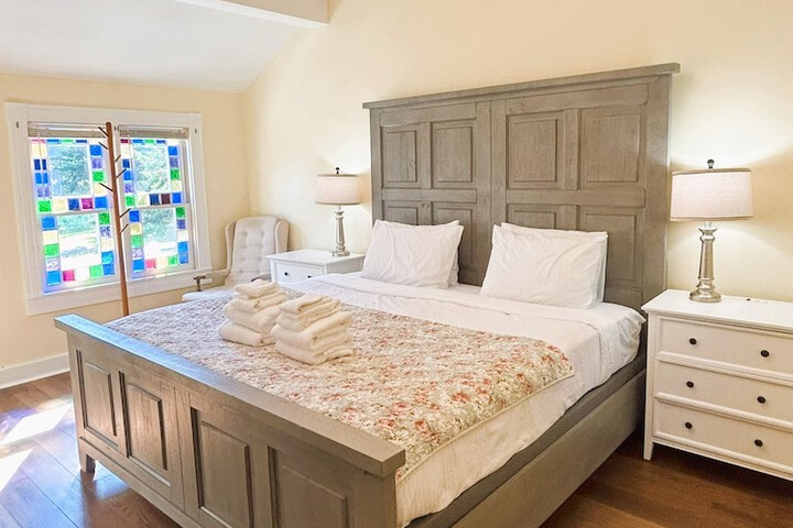 Room 15 of 26