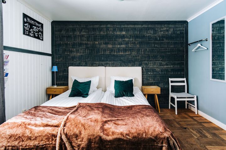 Room 13 of 67