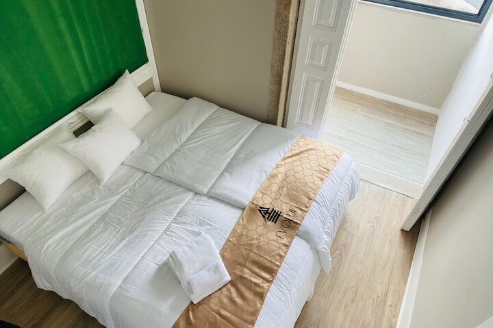 Room 18 of 30