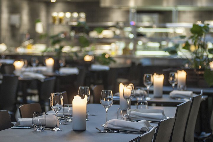Dining 46 of 62