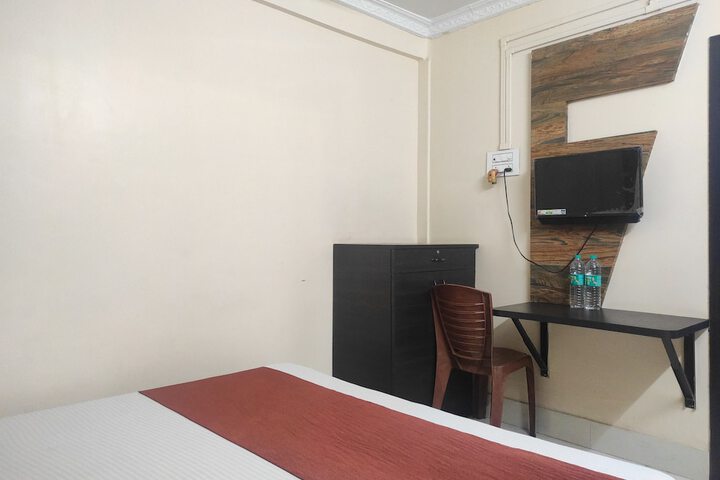 Room 5 of 7