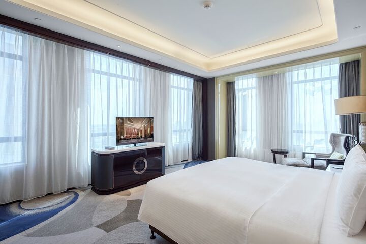 Room 15 of 58