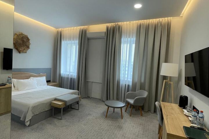 Room 22 of 53