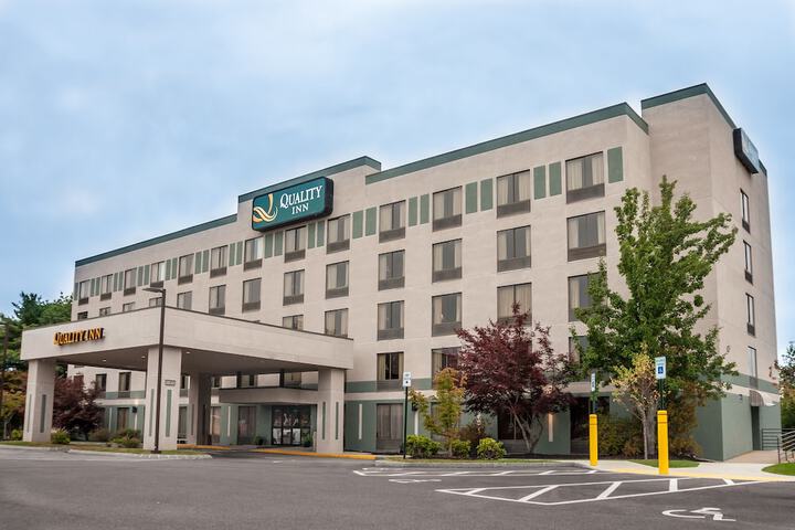 Hotel 26 of 29