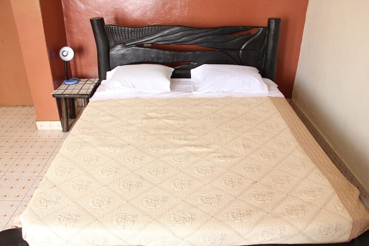 Room 5 of 24