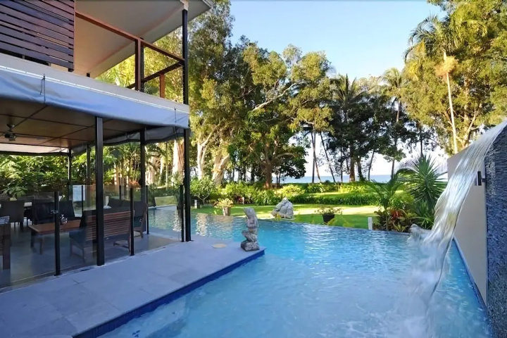 Pool 3 of 9