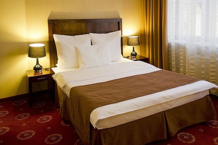 Room 34 of 60