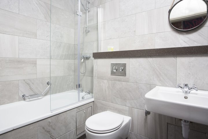 Clean Restrooms