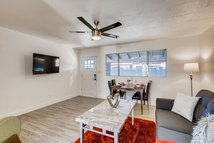 Room 2 of 42