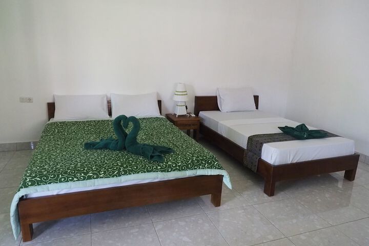 Room 6 of 72
