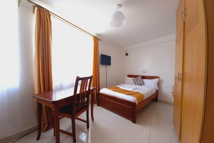 Room 17 of 43
