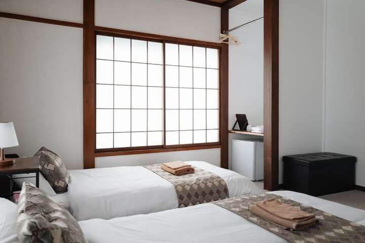 Room 19 of 40