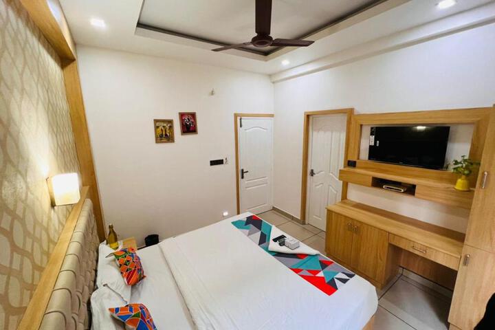 Hotel Reegate Inn Near South Railway Station