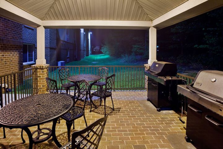 BBQ/picnic area